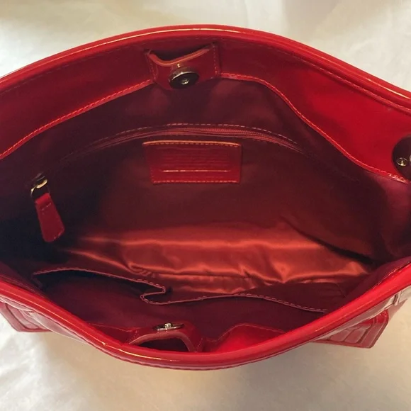 Coach Red Patent Leather Shoulder Bag - Picture 4 of 6